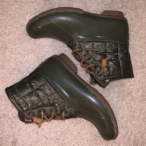 Women’s Sperry saltwater rain boots